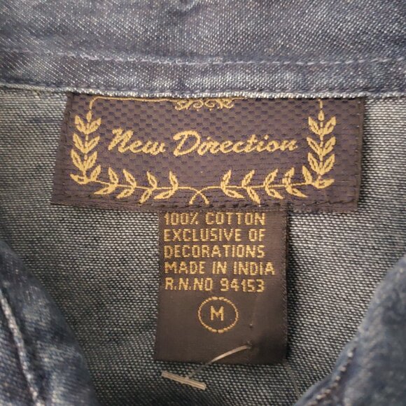 New Direction Denim Jean Top Size M Embroidered Velvet Giraffe Shirt 3/4 Sleeves - Picture 12 of 12